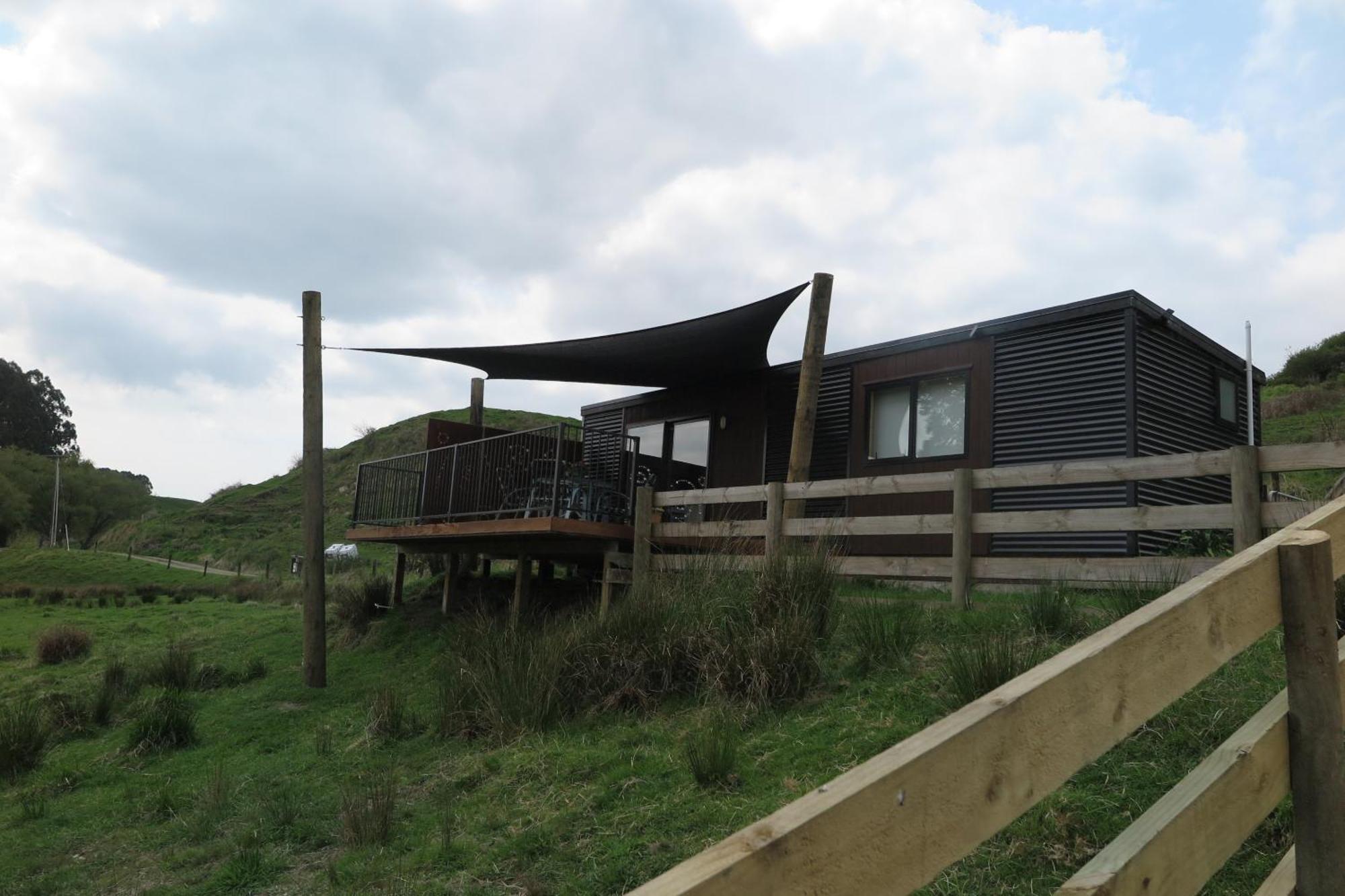White Pine Bush Cabins Taneatua Exterior photo